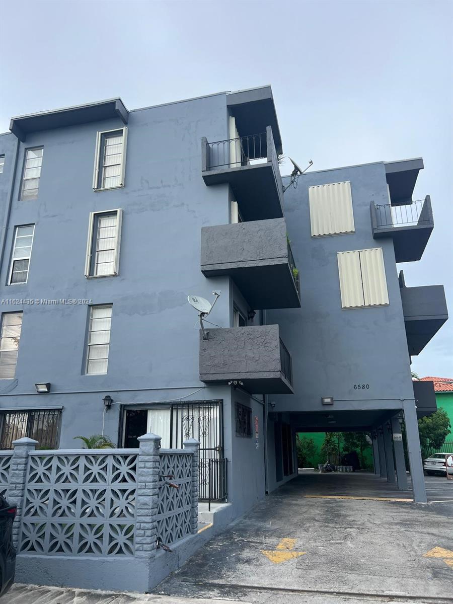 Royal Flagler Condo