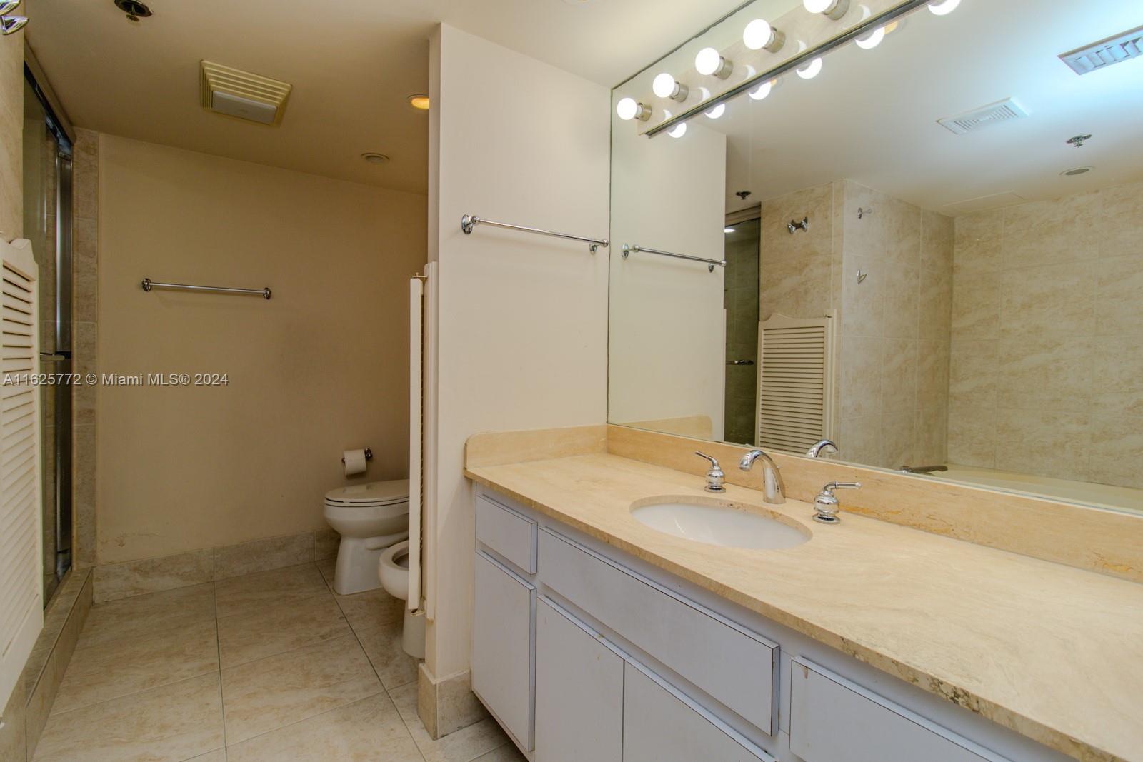 251 Crandon Blvd #237, Key Biscayne FL 33149