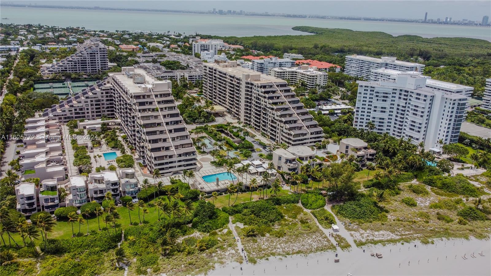 251 Crandon Blvd #237, Key Biscayne FL 33149