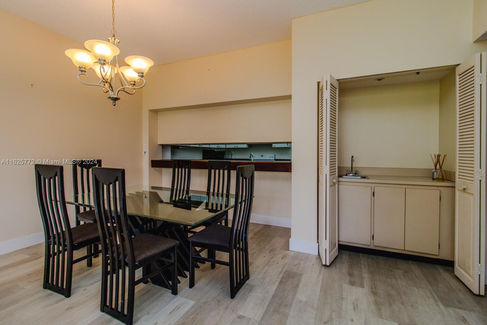 251 Crandon Blvd #237, Key Biscayne FL 33149