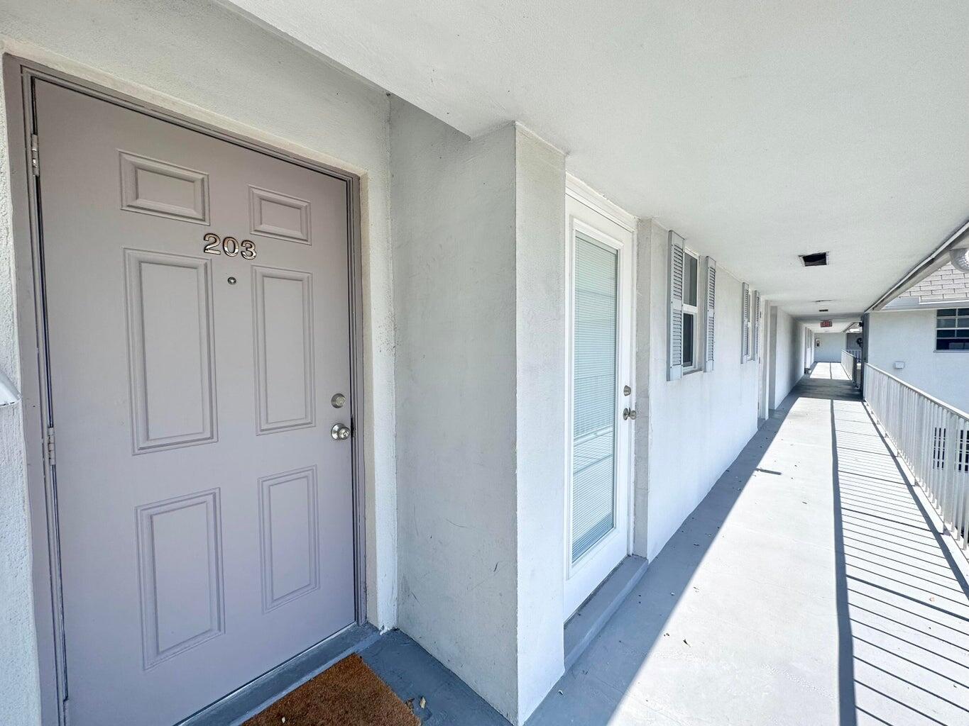 Homes for sale in Palm Beach Gardens, FL | 10193 N Military Dr #203, Palm Beach Gardens, FL 33410 | MLS# R11005606