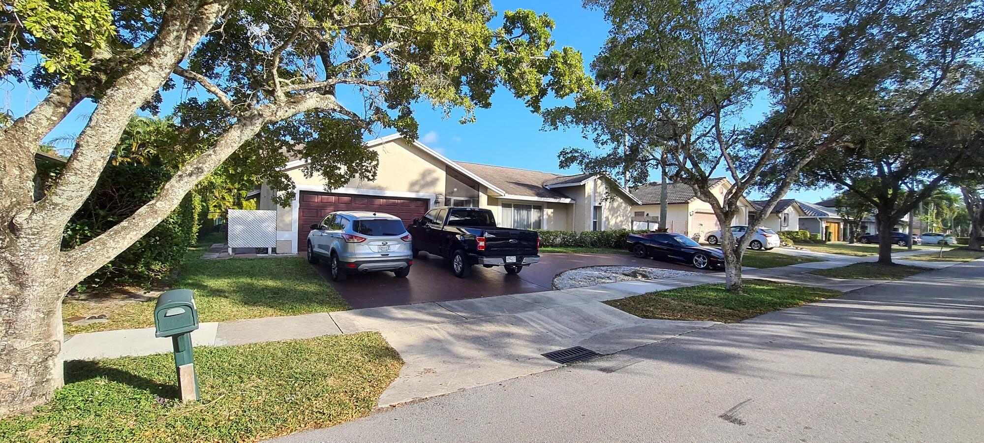 5028 Nw 48th Avenue Coconut Creek FL 33073 | R11005663