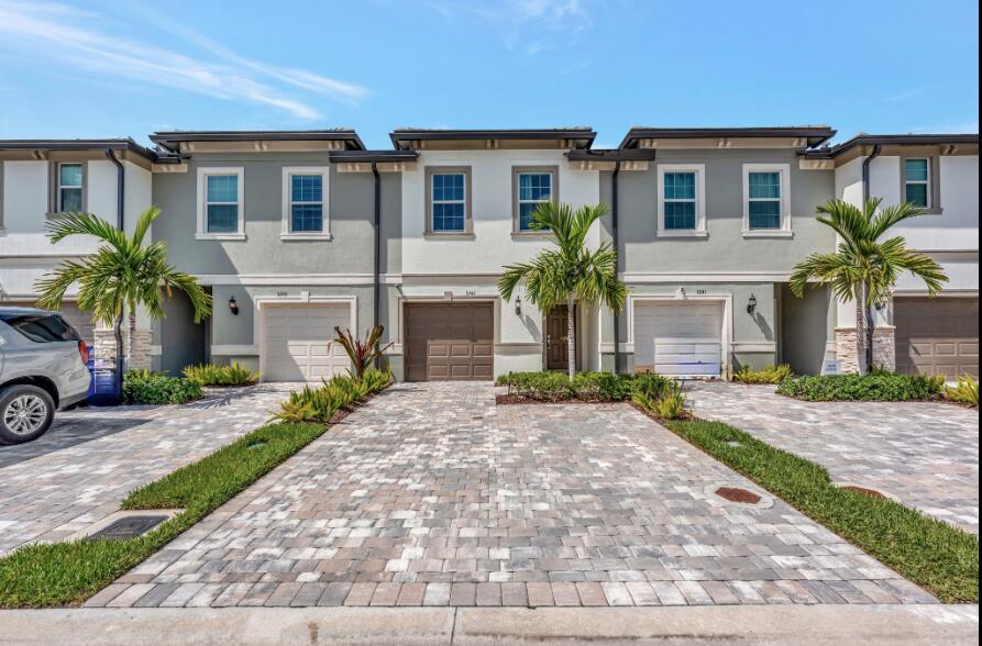 Homes for sale in Lauderdale Lakes, FL | 3247 Watercress Dr, Lauderdale Lakes, FL 33311 | MLS# R11005709