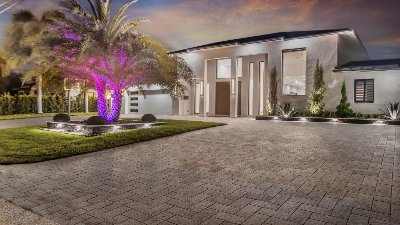 1226 Se 12th Terrace Deerfield Beach FL 33441 | R11006001