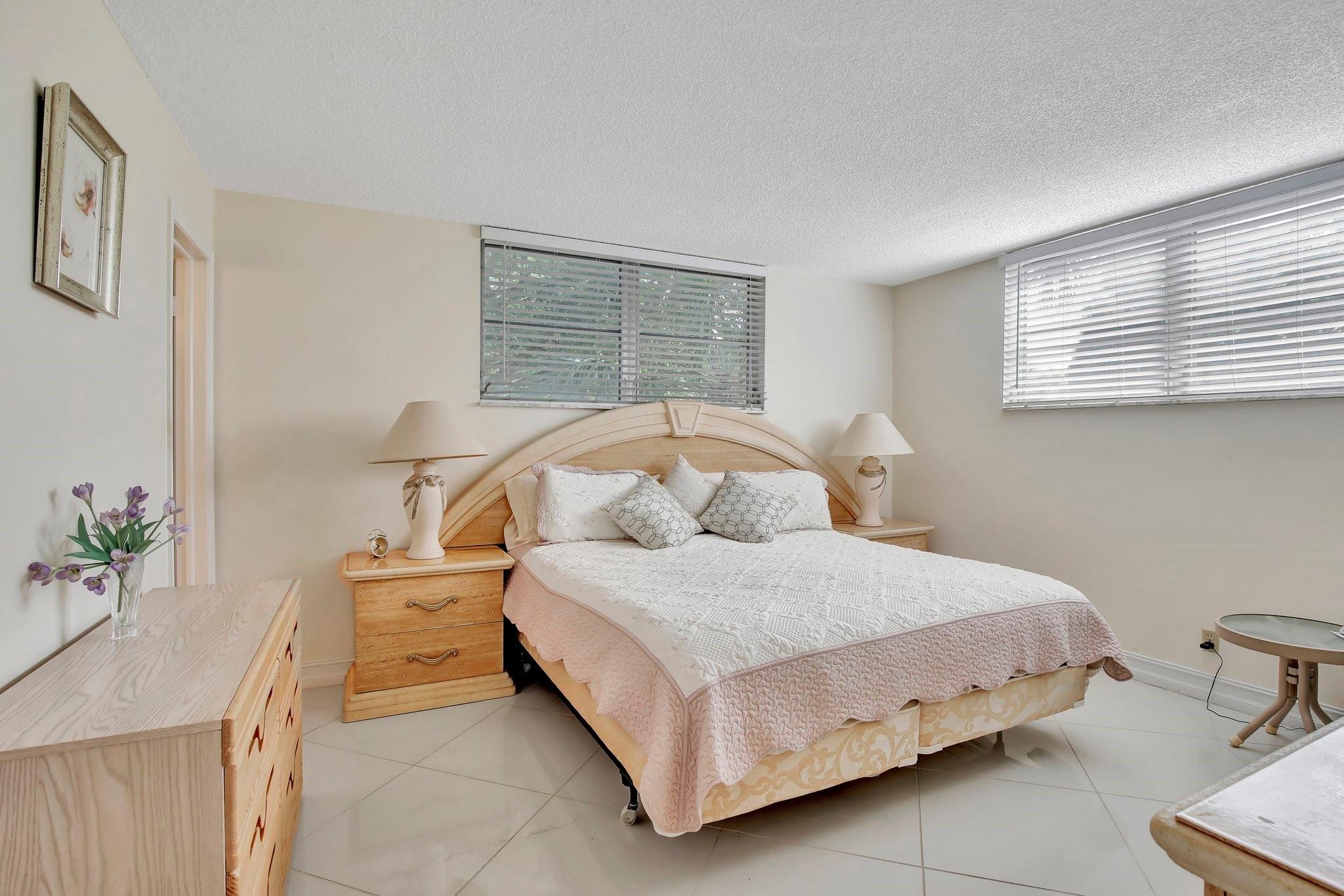 Homes for sale in Pembroke Pines, FL | 8930 S Hollybrook Blvd #201, Pembroke Pines, FL 33025 | MLS# F10448930