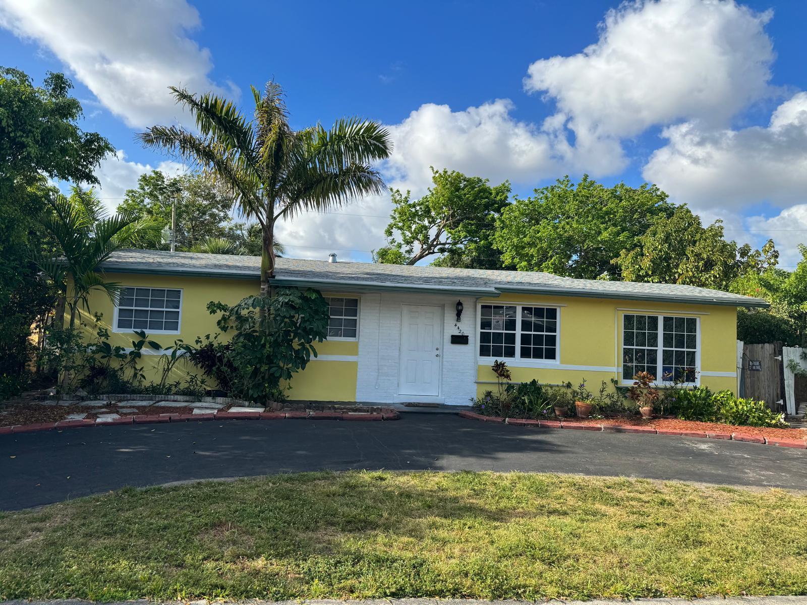 4420 Nw 34th Street Lauderdale Lakes FL 33319 | R11006541