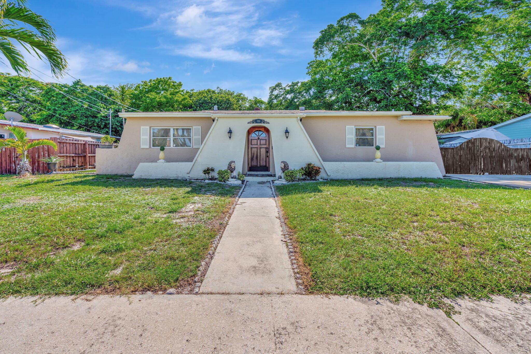 306 S Caloosahatchee Avenue Jupiter FL 33458 | R11001385