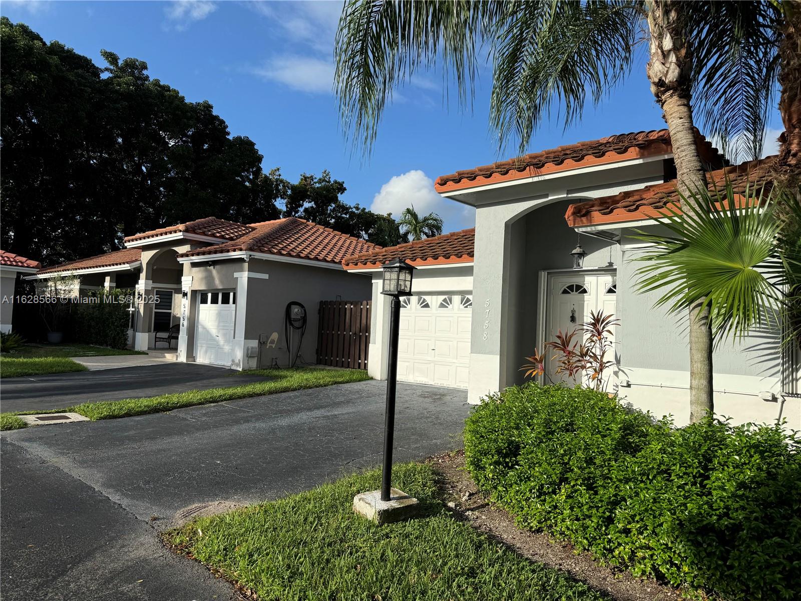 Patio Homes Of Doral Pine