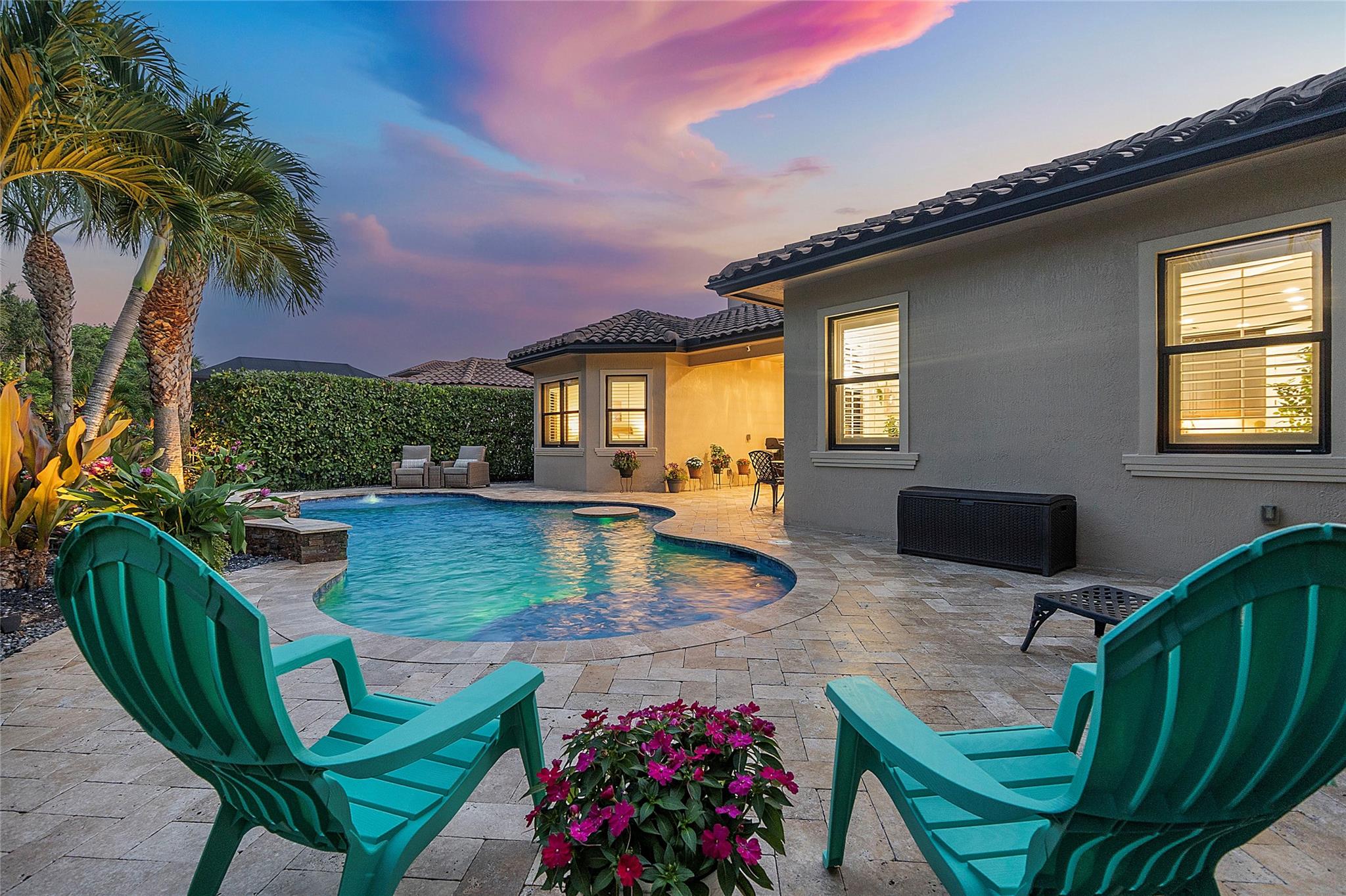 Around December it gets a little chilly so why not put a little log fire by your chairs and take a nice warm swim in your heated pool with a good Bordeaux.