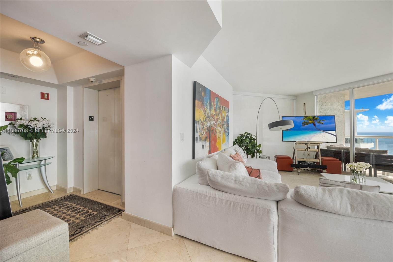 Apartamento para Alugar em Sunny Isles Beach, FL