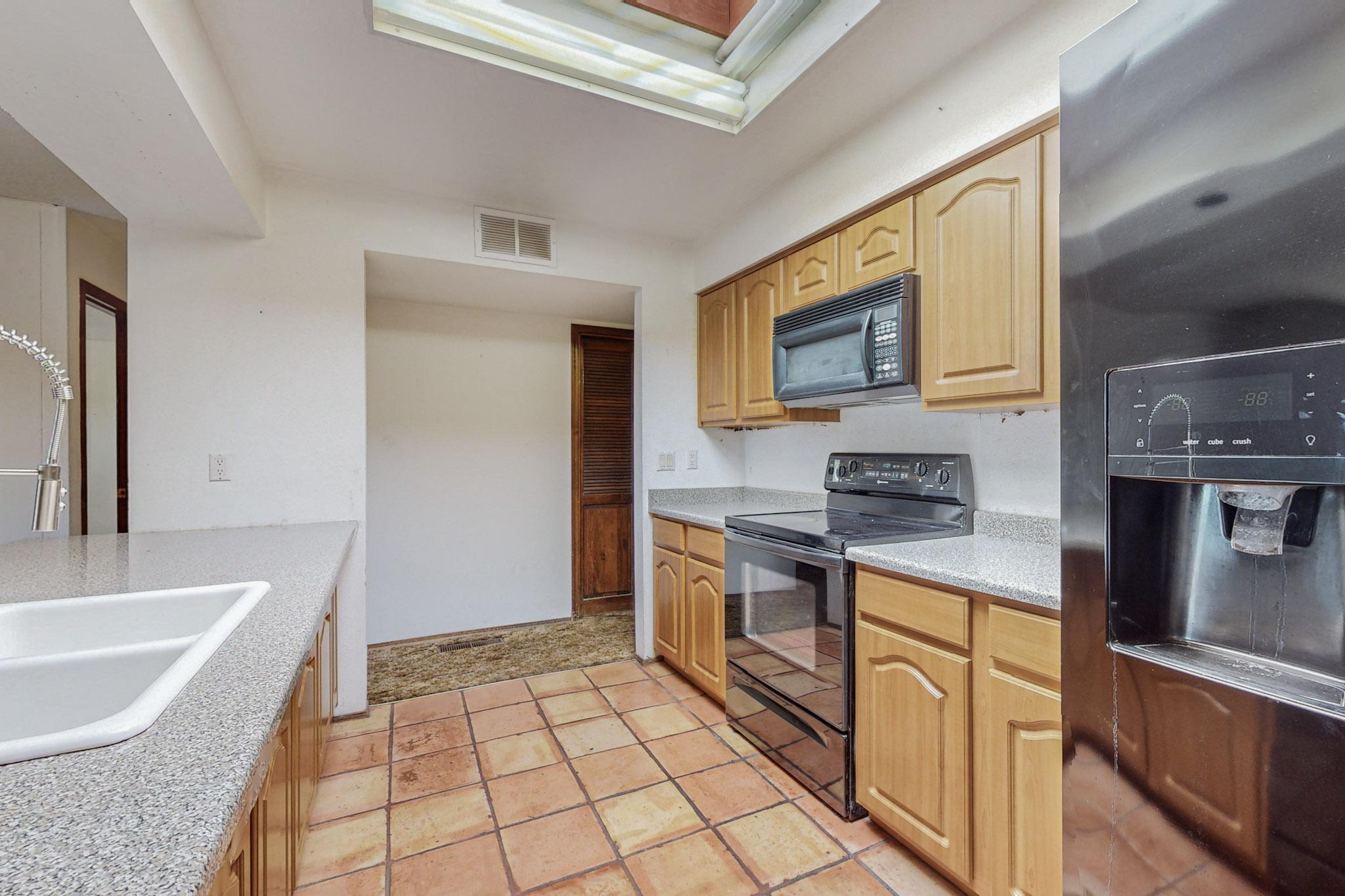 Homes for sale in Albuquerque, NM | 9308 Spain Rd Ne, Albuquerque, NM 87111 | MLS# 1068639