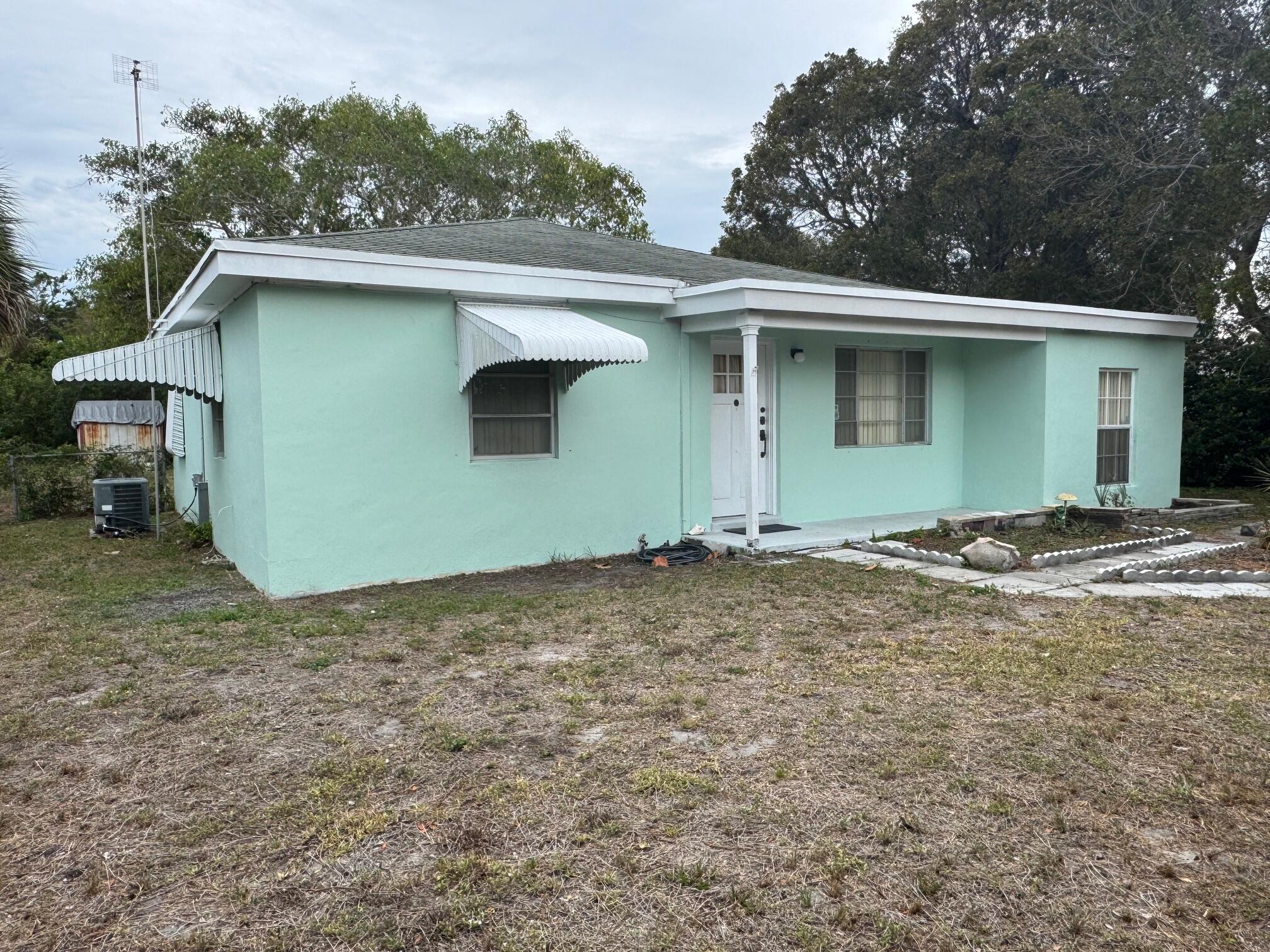 216 Ne 14th Street, Delray Beach, FL 33444, 3 Bedrooms , 1 Bathroom ,Single Family Residence,Off Market,R11012285, Horizon Palm Realty Group