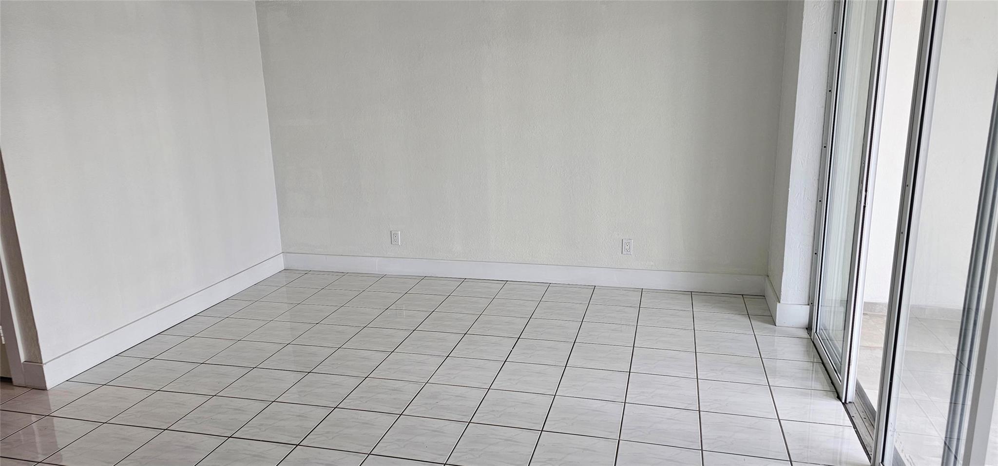 Homes for sale in Fort Lauderdale, FL | 54 Isle Of Venice Dr #3, Fort Lauderdale, FL 33301 | MLS# F10456328