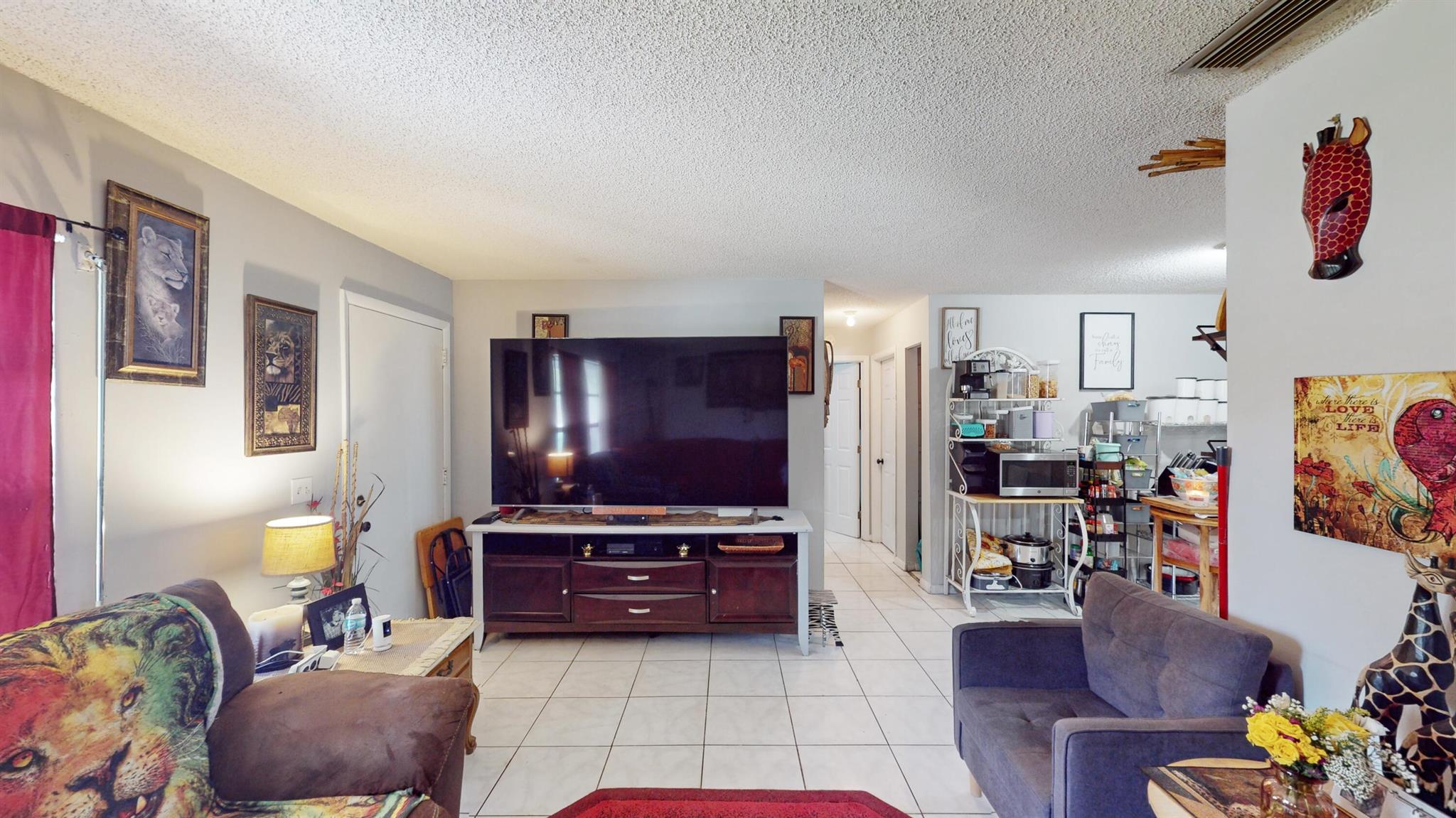 Homes for sale in Port St Lucie, FL | 216 Se Fallon Dr, Port St Lucie, FL 34983 | MLS# R11013893