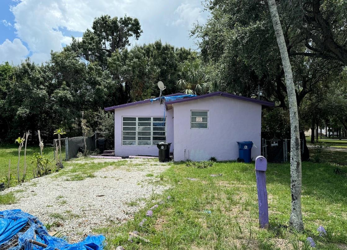 1408 Nw 6th St Fort Lauderdale FL 33311 | F10457543