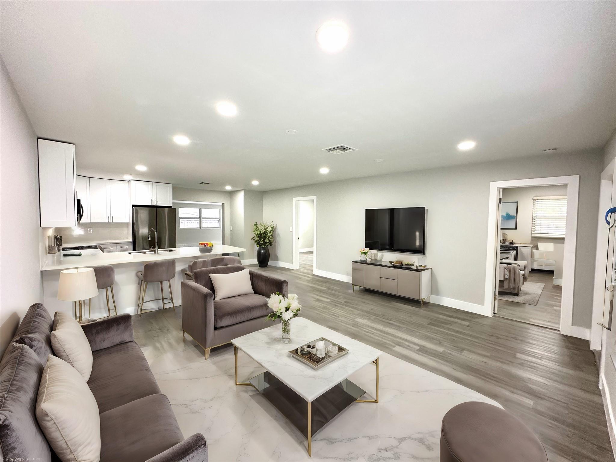 1710 Ne 45 Street Oakland Park FL 33334 | F10457550