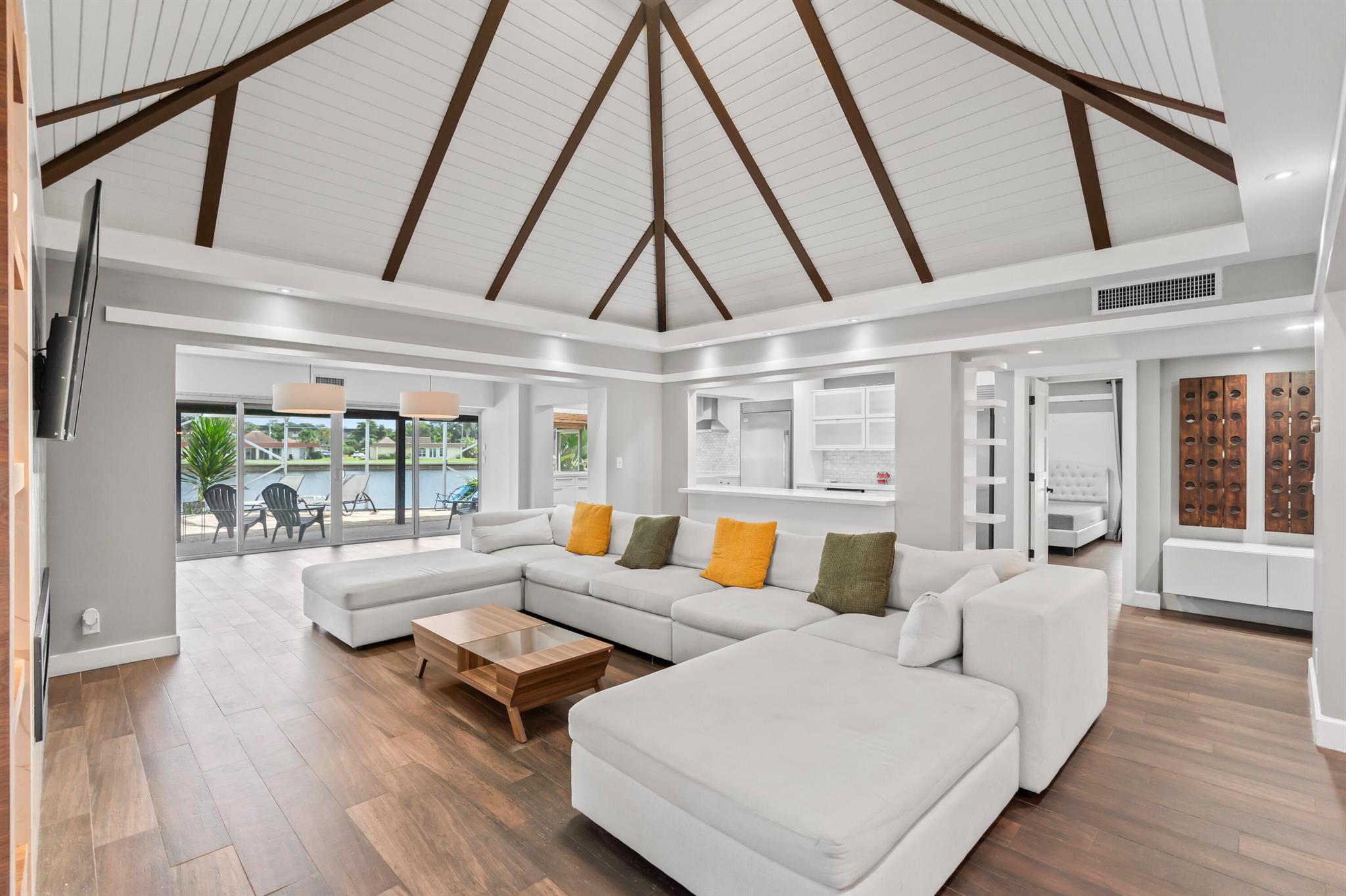 6106 Royal Poinciana Lane Tamarac FL 33319 | R11014920