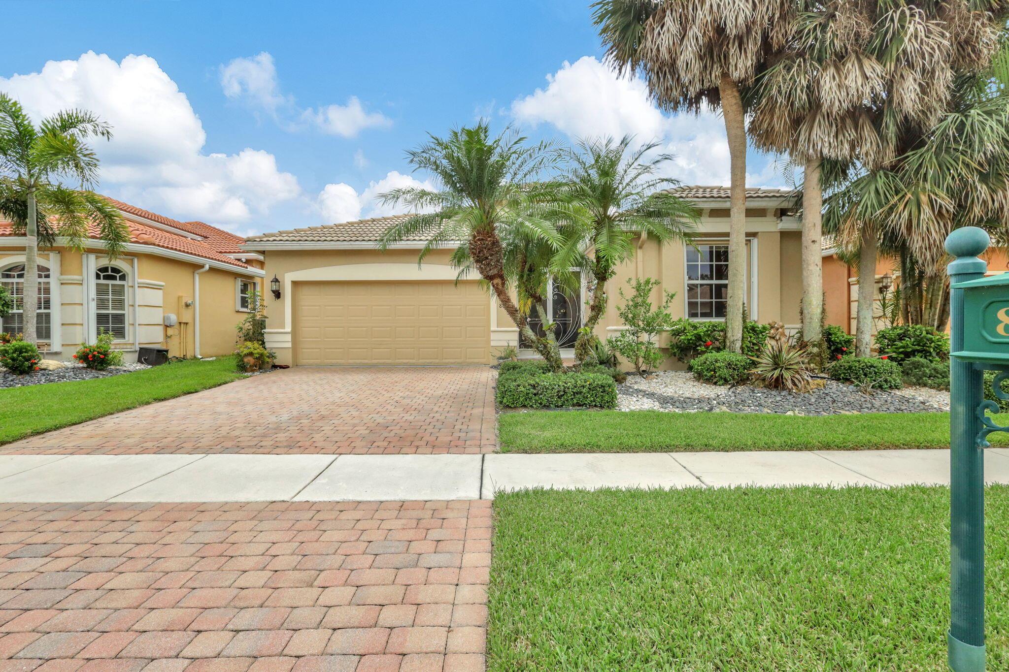 8688 Via Avellino Lake Worth FL 33467 | R11015260
