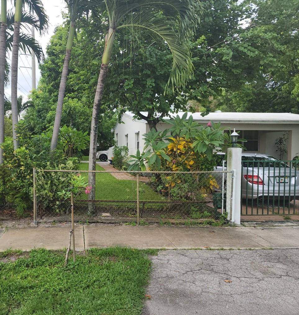 1142 Nw 2nd Ave Fort Lauderdale FL 33311 | F10458244