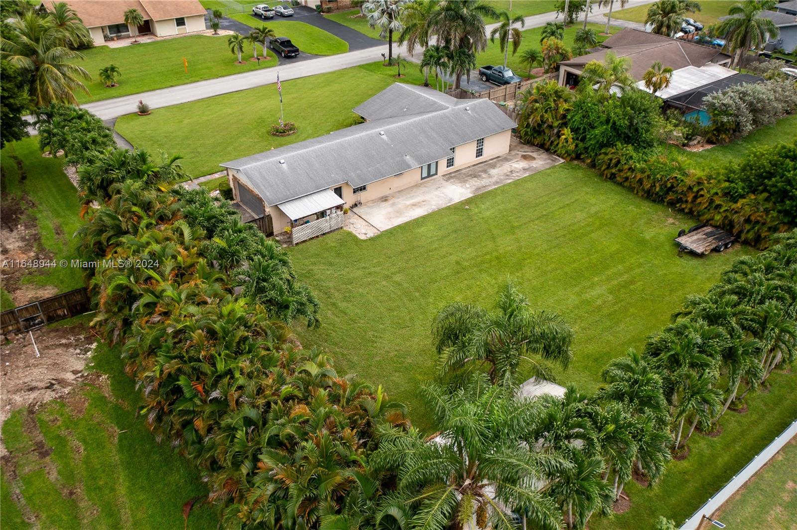 Homes for sale in Homestead, FL | 1442 Nw 20Th St, Homestead, FL 33030 | MLS# A11648944