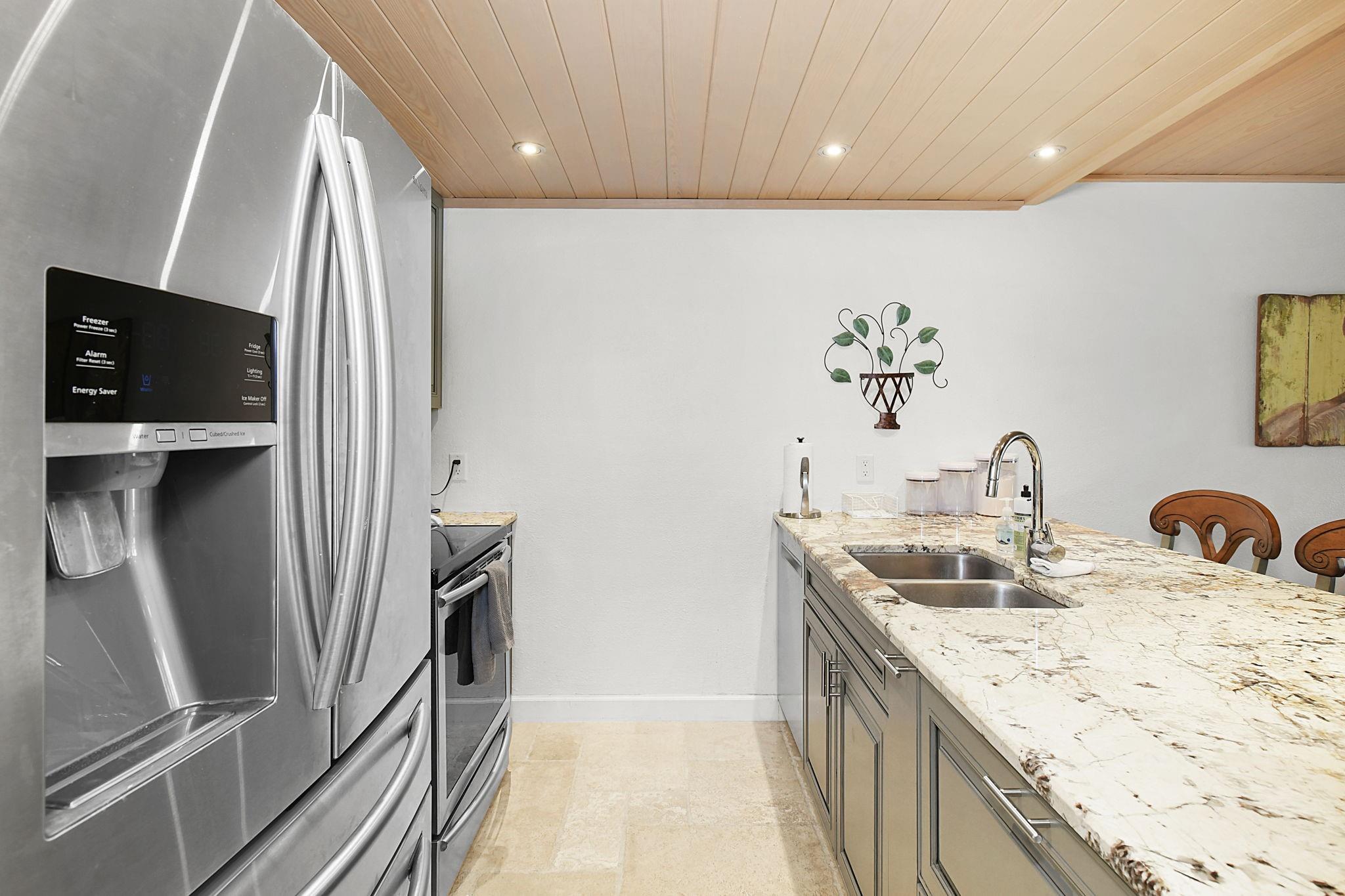 Homes for sale in Stuart, FL | 40 Ne Plantation Rd #109, Stuart, FL 34996 | MLS# F10458694