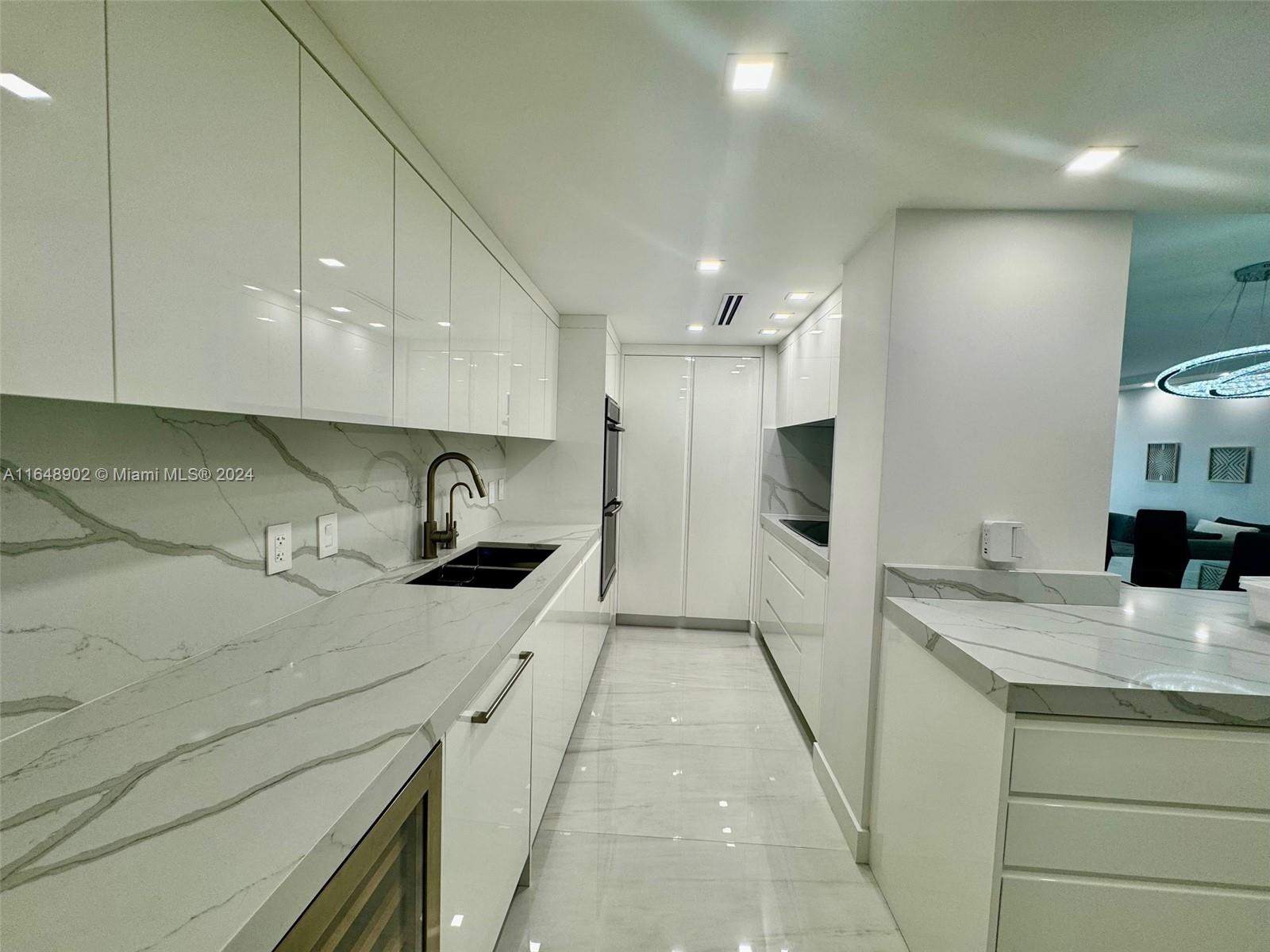Balmoral Condo