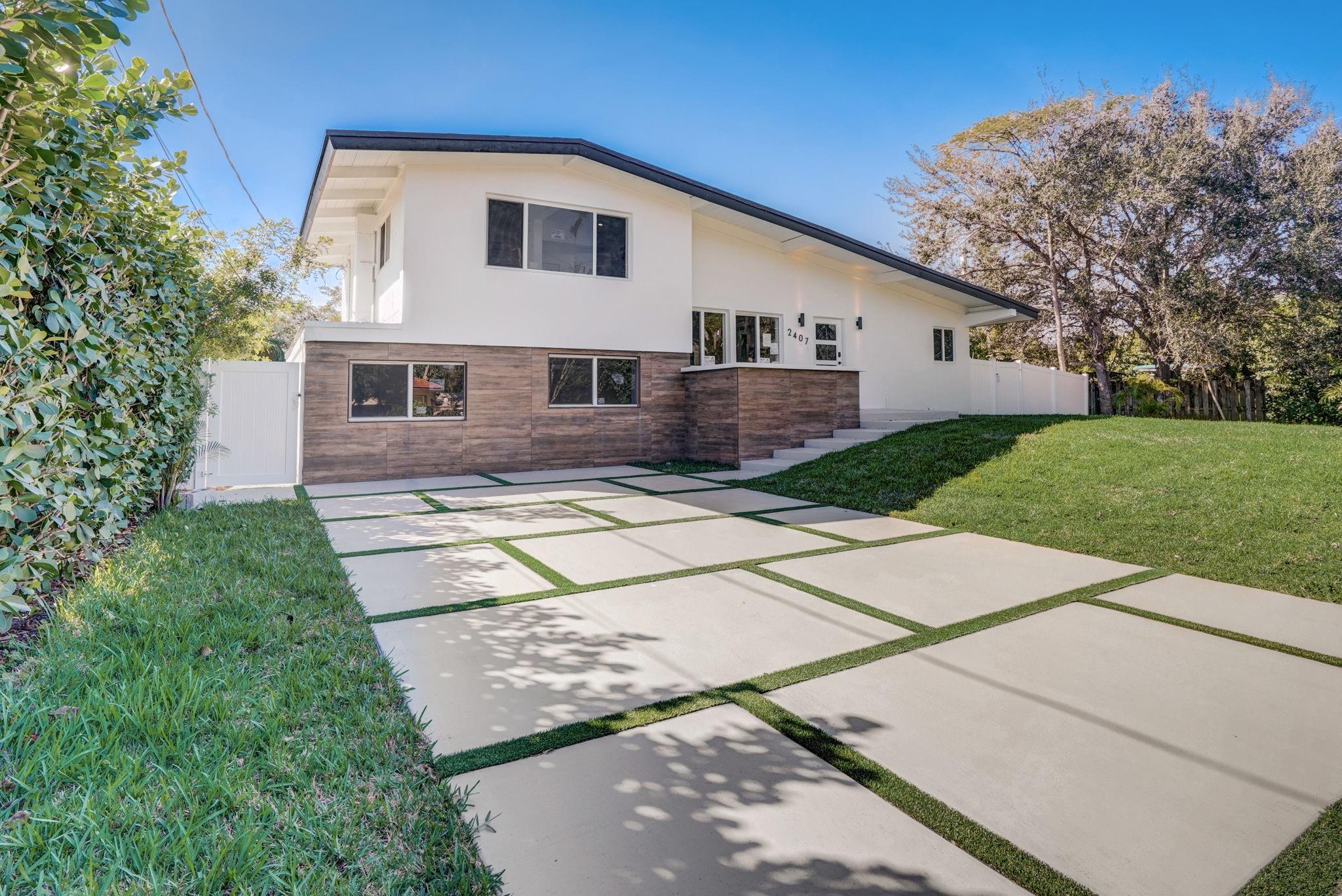 2407 Sugarloaf Fort Lauderdale FL 33312 | F10458837