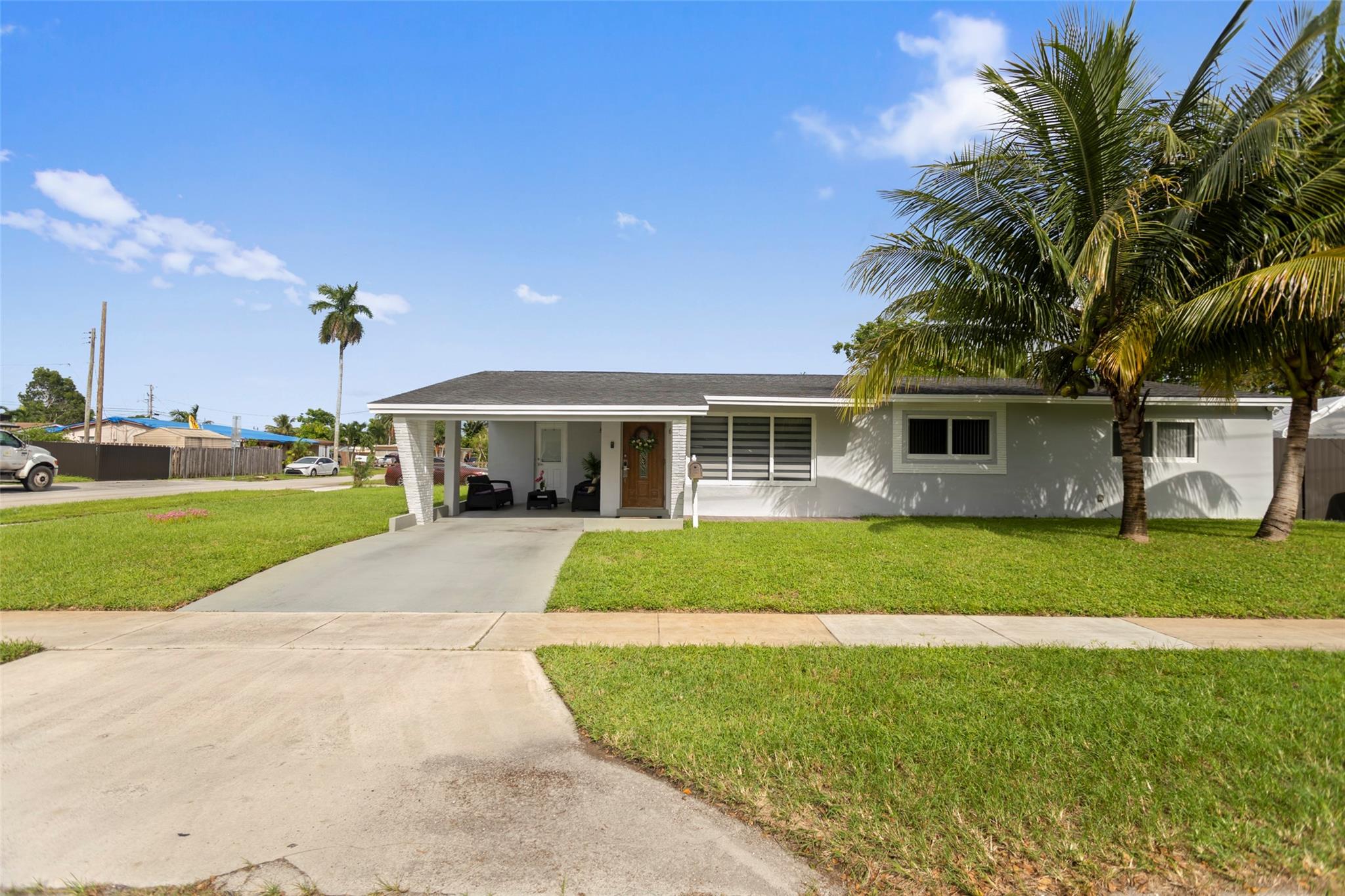 6790 Thomas St Hollywood FL 33024 | F10459055