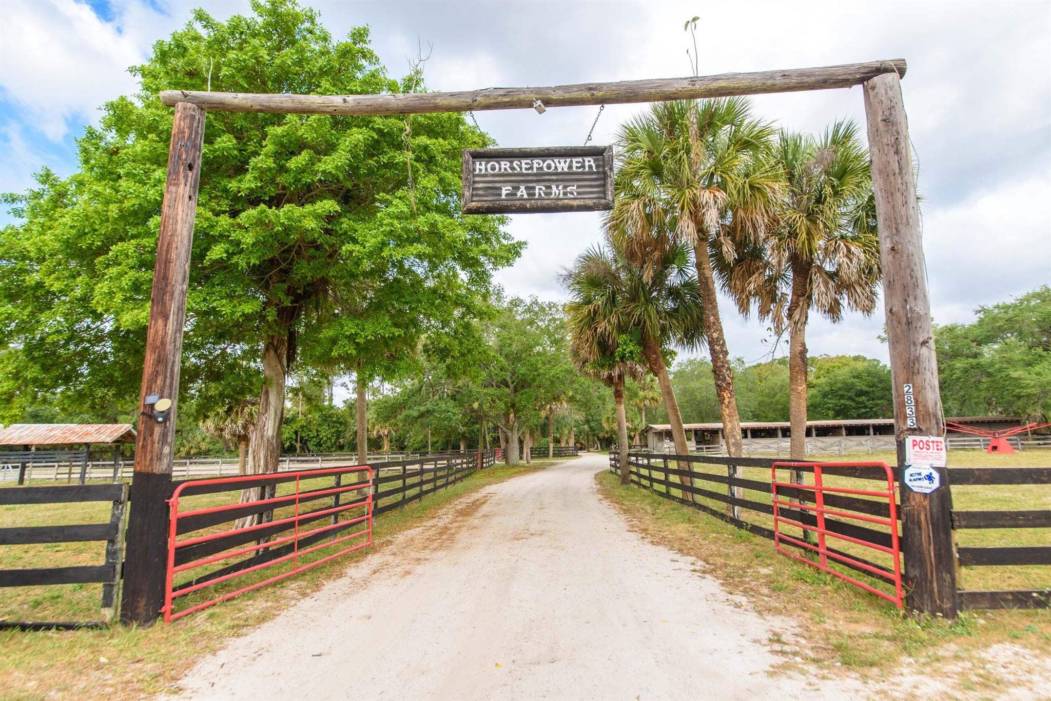 2833 F Road Loxahatchee Groves FL 33470 | R11016975