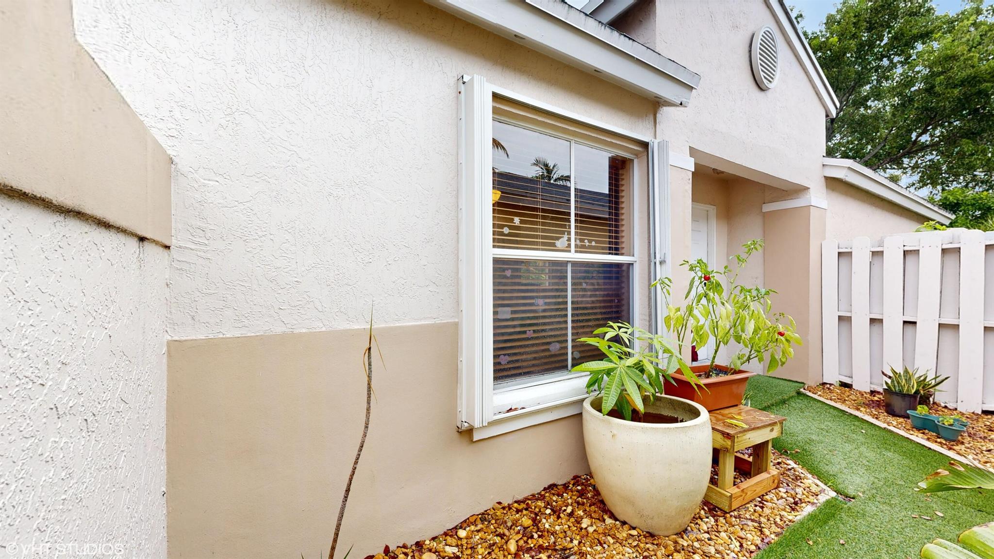 4425 Sw 72nd Way Davie FL 33314 | R11016981