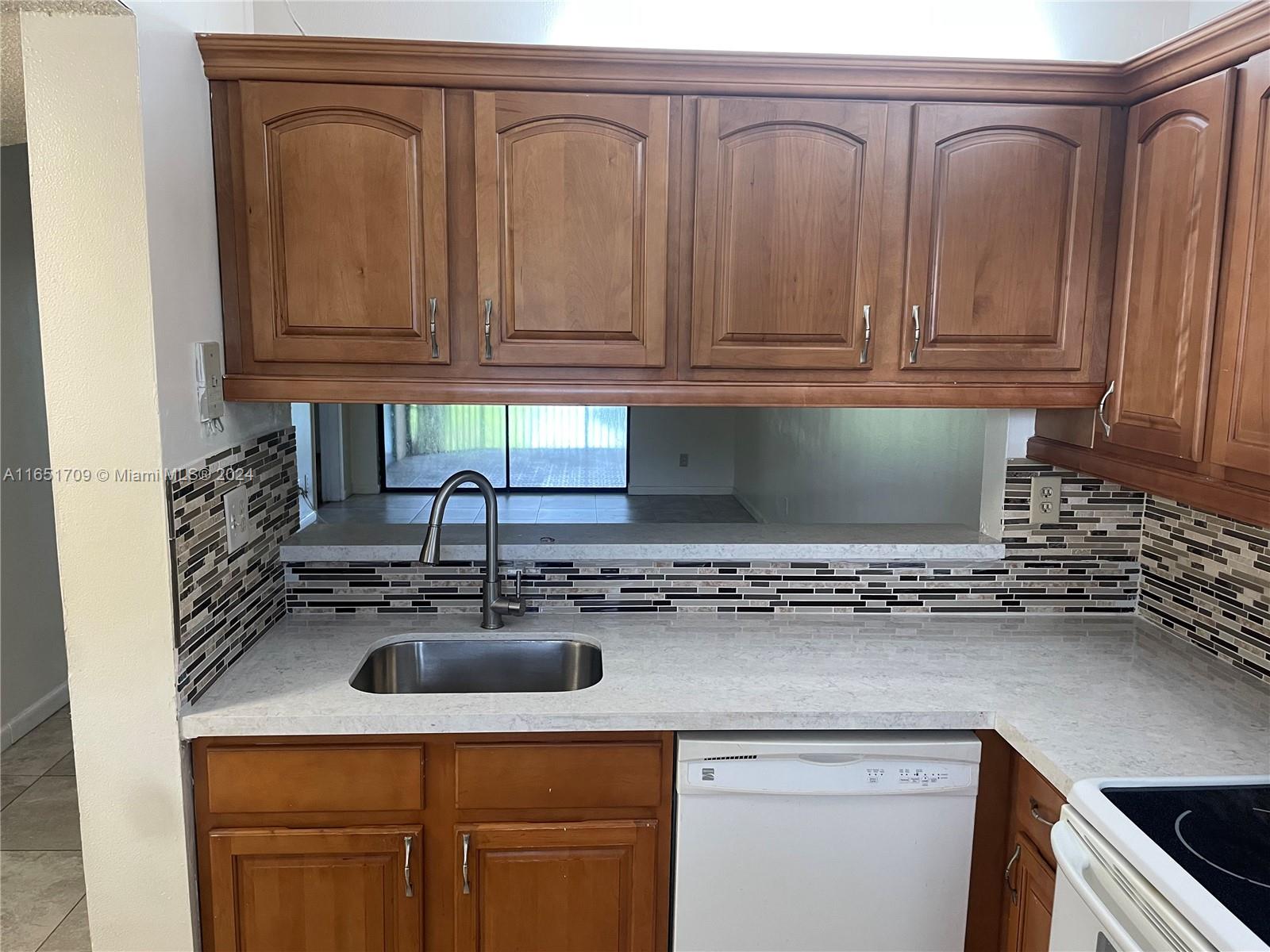 Homes for sale in Miramar, FL | 3252 Foxcroft Rd #206, Miramar, FL 33025 | MLS# A11651709