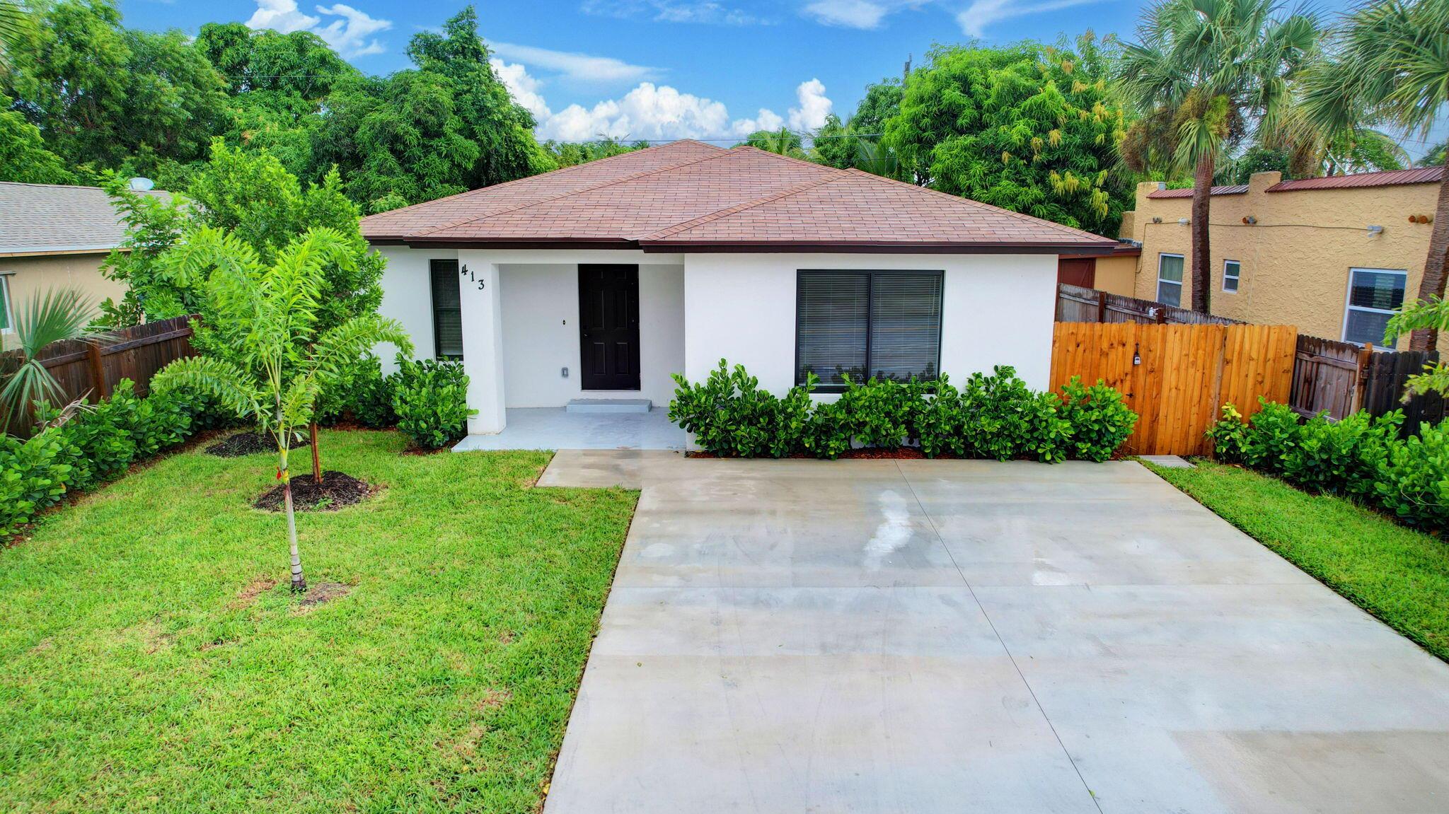 413 Sw 10 Street Delray Beach FL 33444 | R11017447