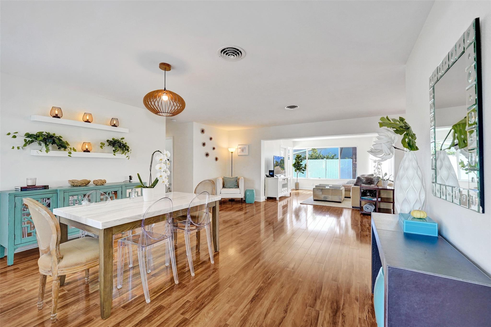 2136 Ne 56th Pl Fort Lauderdale FL 33308 | F10459473