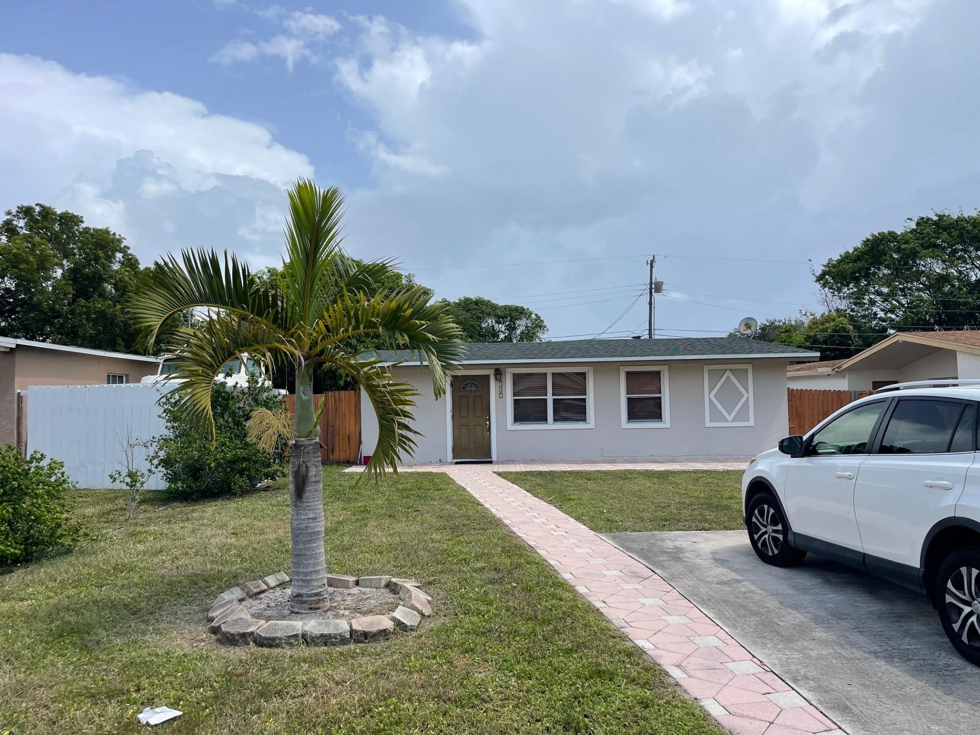 381 Hastings St Boca Raton FL 33487 | F10459595