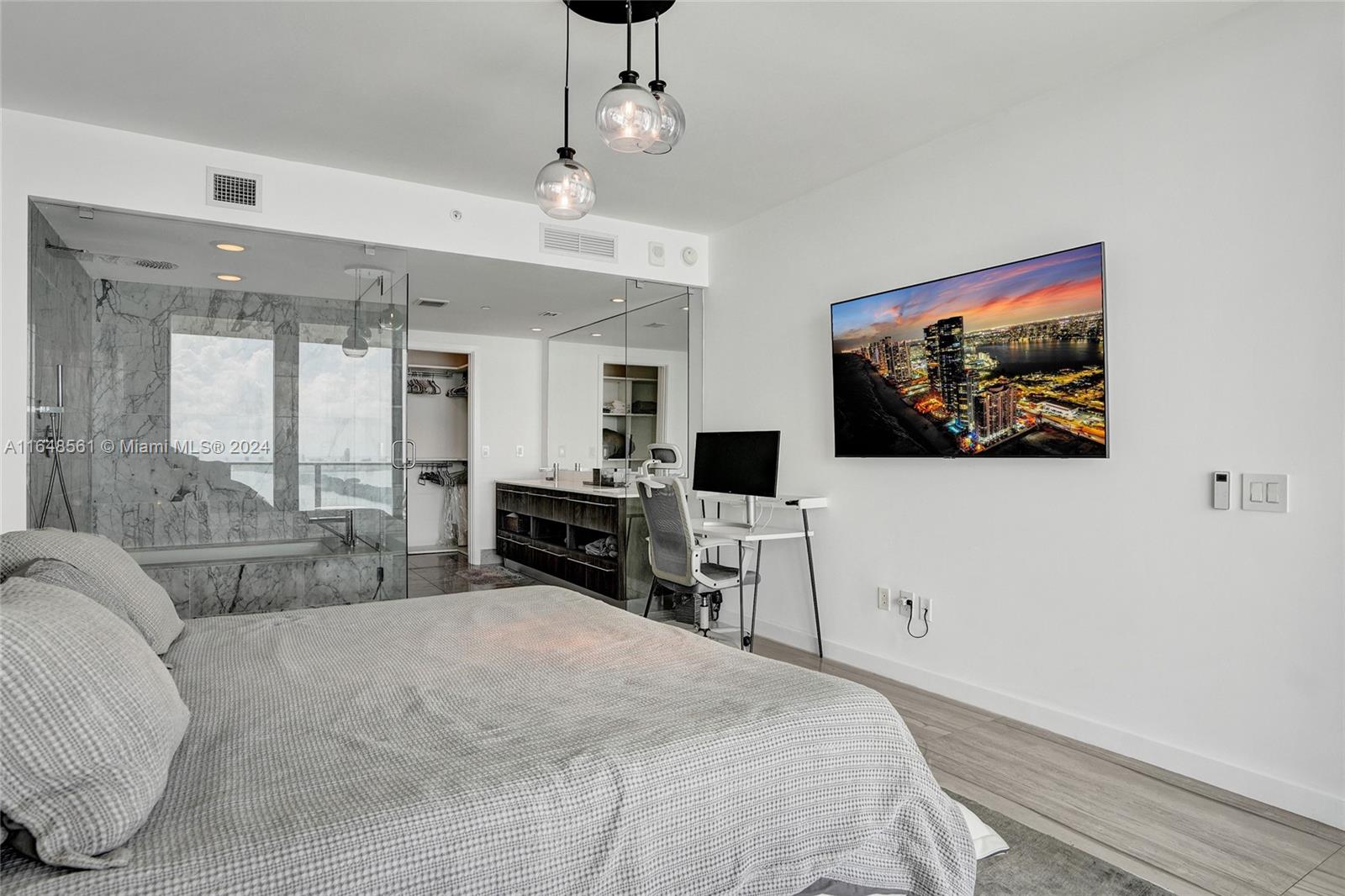 3131 NE 7th Ave #3504, Miami FL 33137