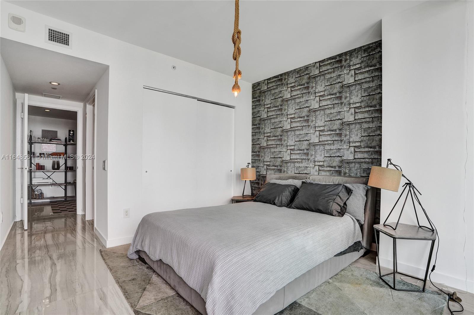 3131 NE 7th Ave #3504, Miami FL 33137