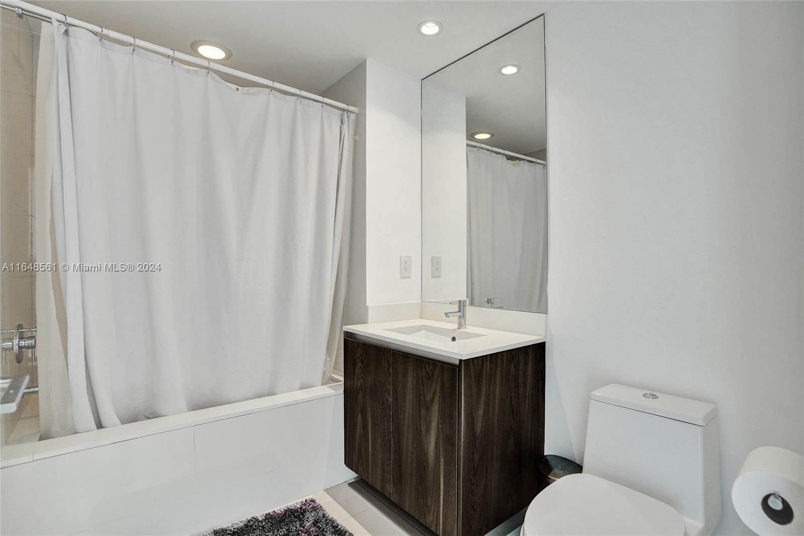 3131 NE 7th Ave #3504, Miami FL 33137