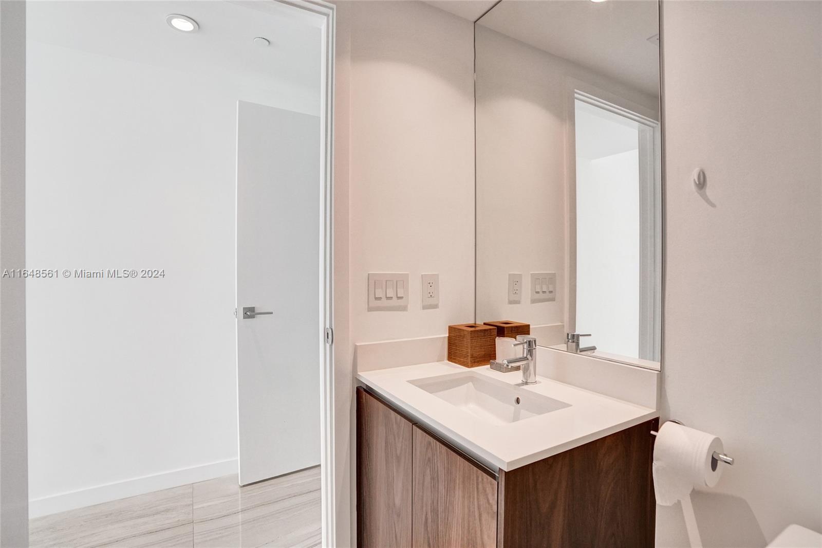 3131 NE 7th Ave #3504, Miami FL 33137