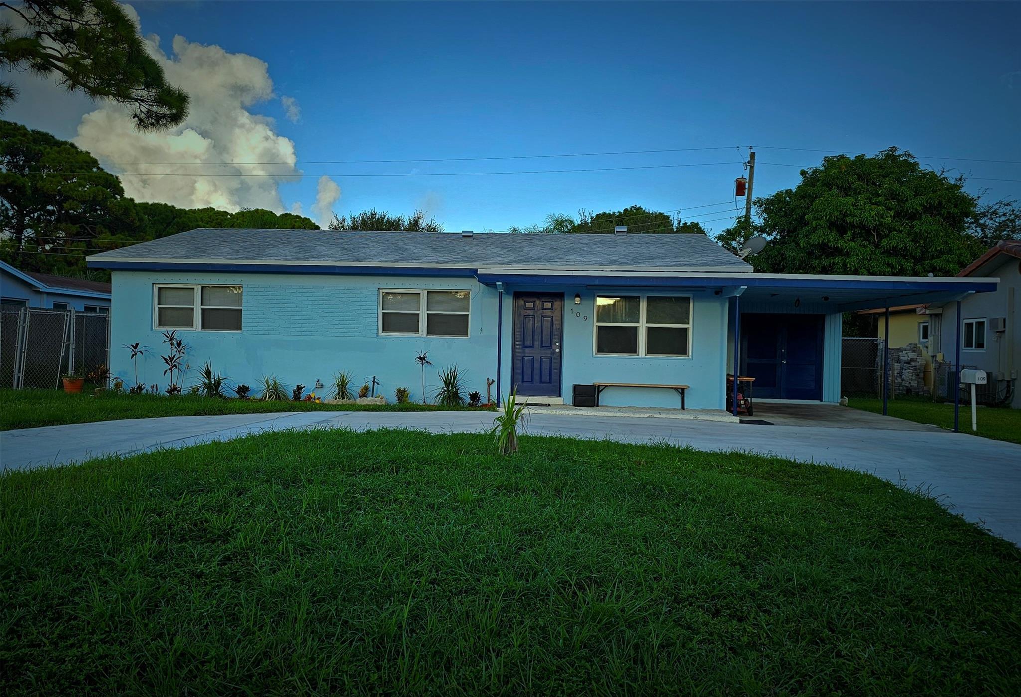 109 Ne 9th Ave Deerfield Beach FL 33441 | F10460201