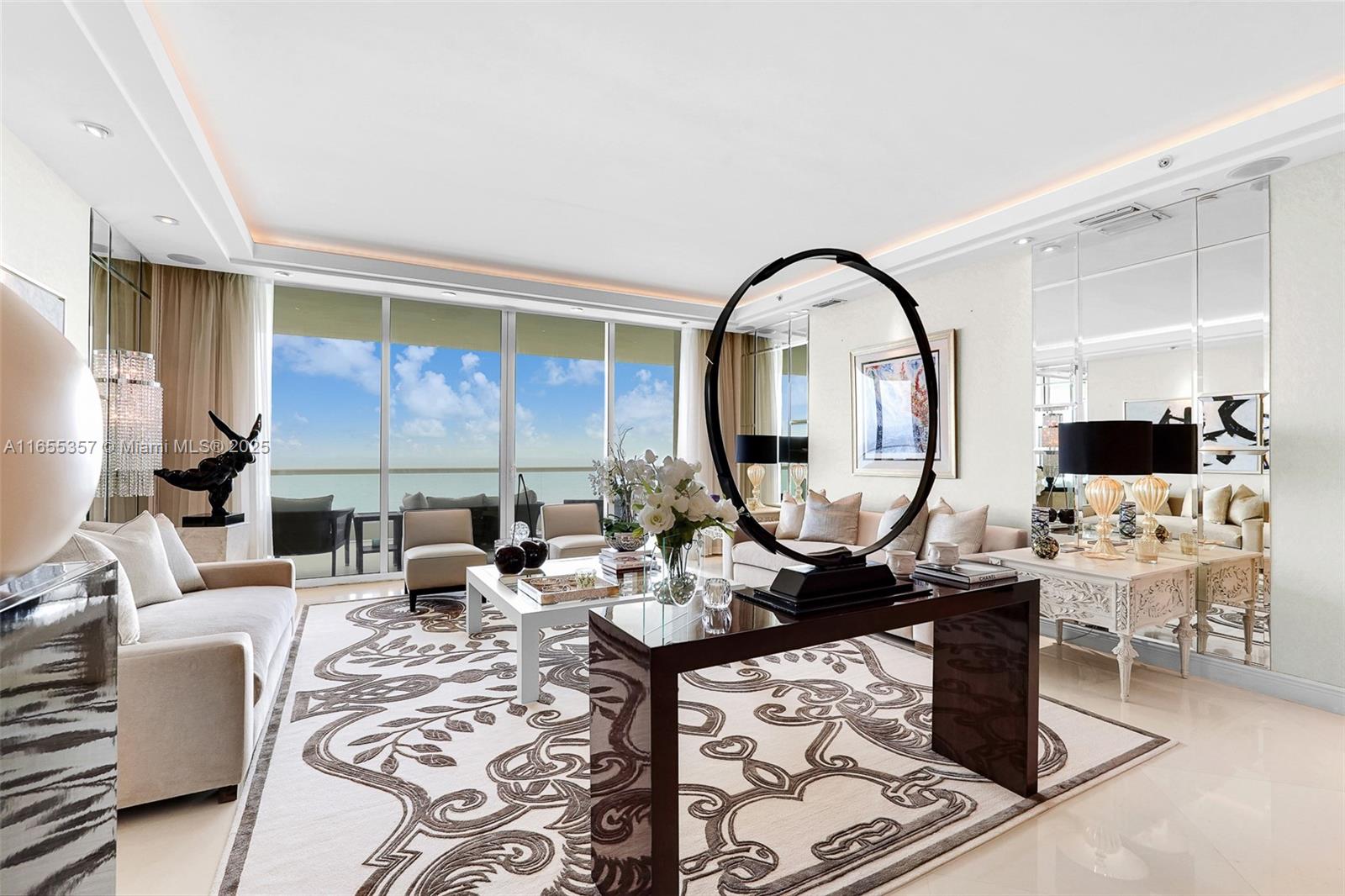 Condo for Sale in Sunny Isles Beach, FL