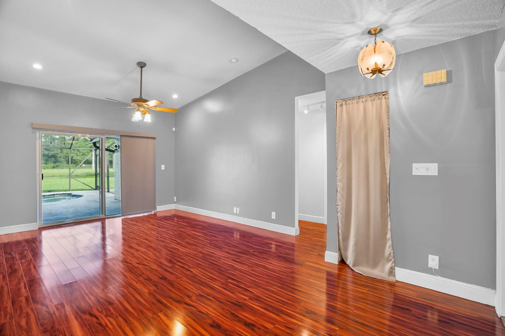 VIRTUAL COLOR CHANGE