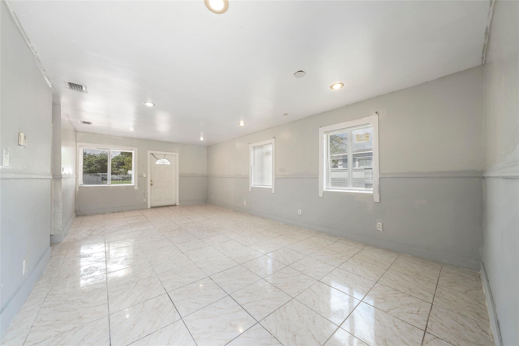 Homes for sale in Miami, FL | 1351 Nw 102, Miami, FL 33147 | MLS# F10459096