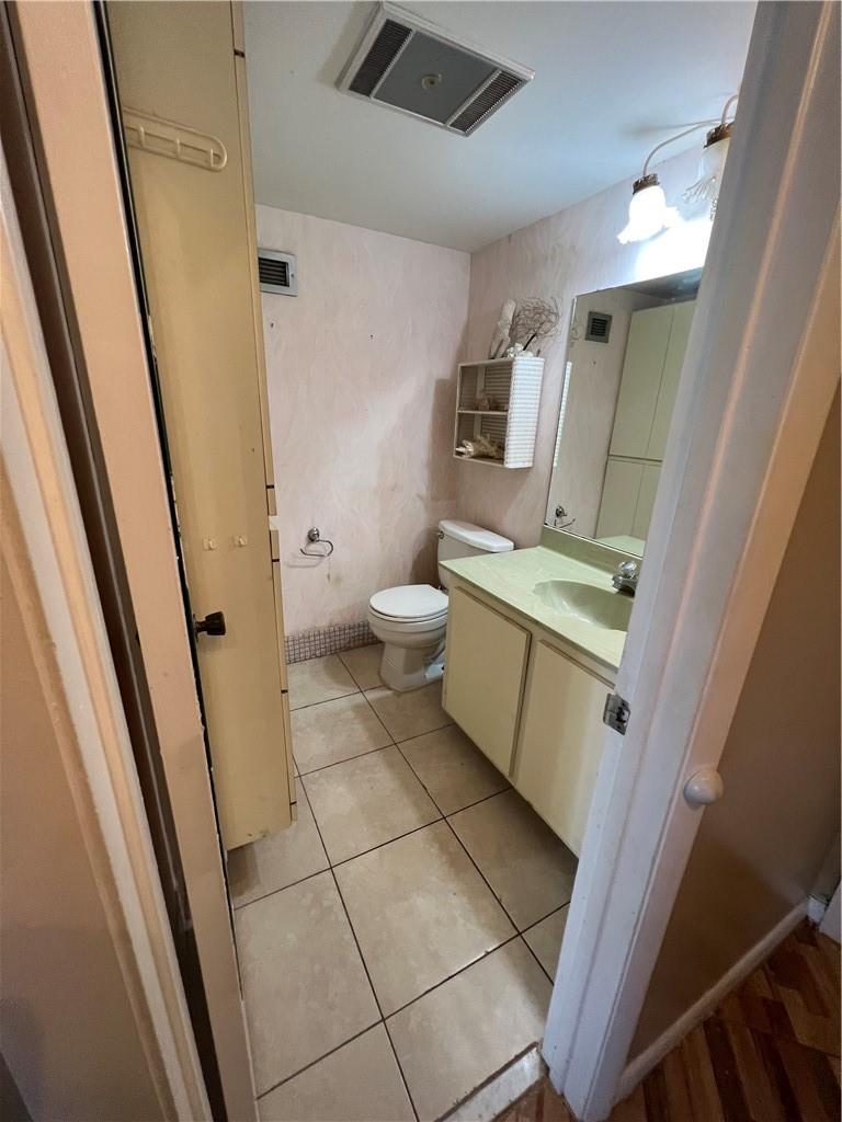 Homes for sale in Lauderhill, FL | 3330 Spanish Moss Ter #406, Lauderhill, FL 33319 | MLS# F10460781