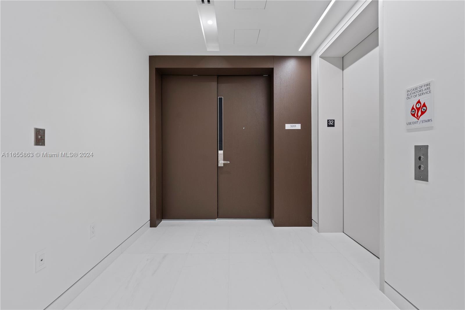 Condo for Sale in Miami, FL