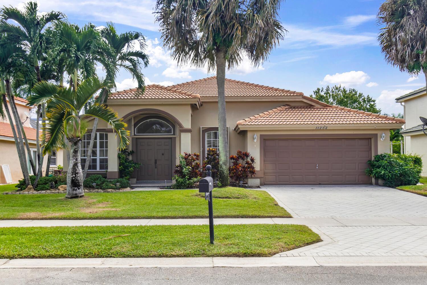 11252 Narragansett Bay Court Wellington FL 33414 | R11021715