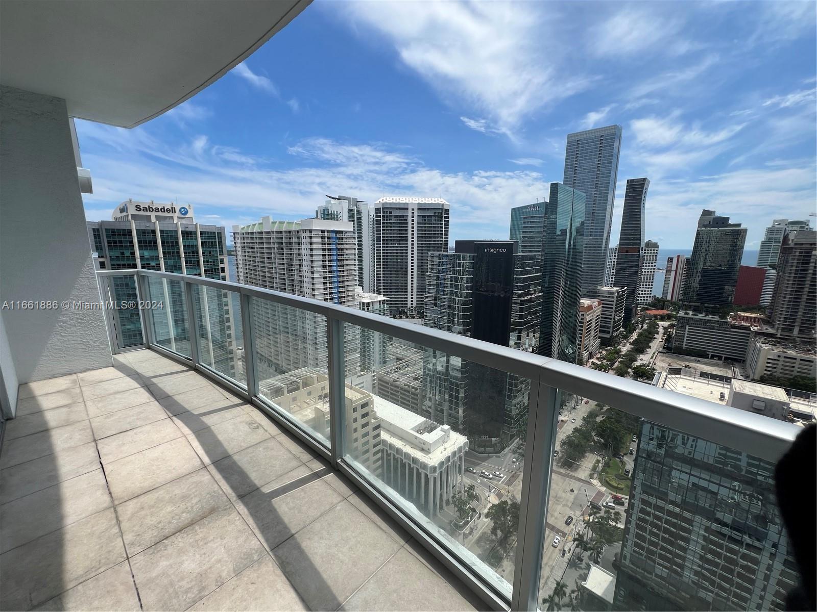 1060 Brickell Condo