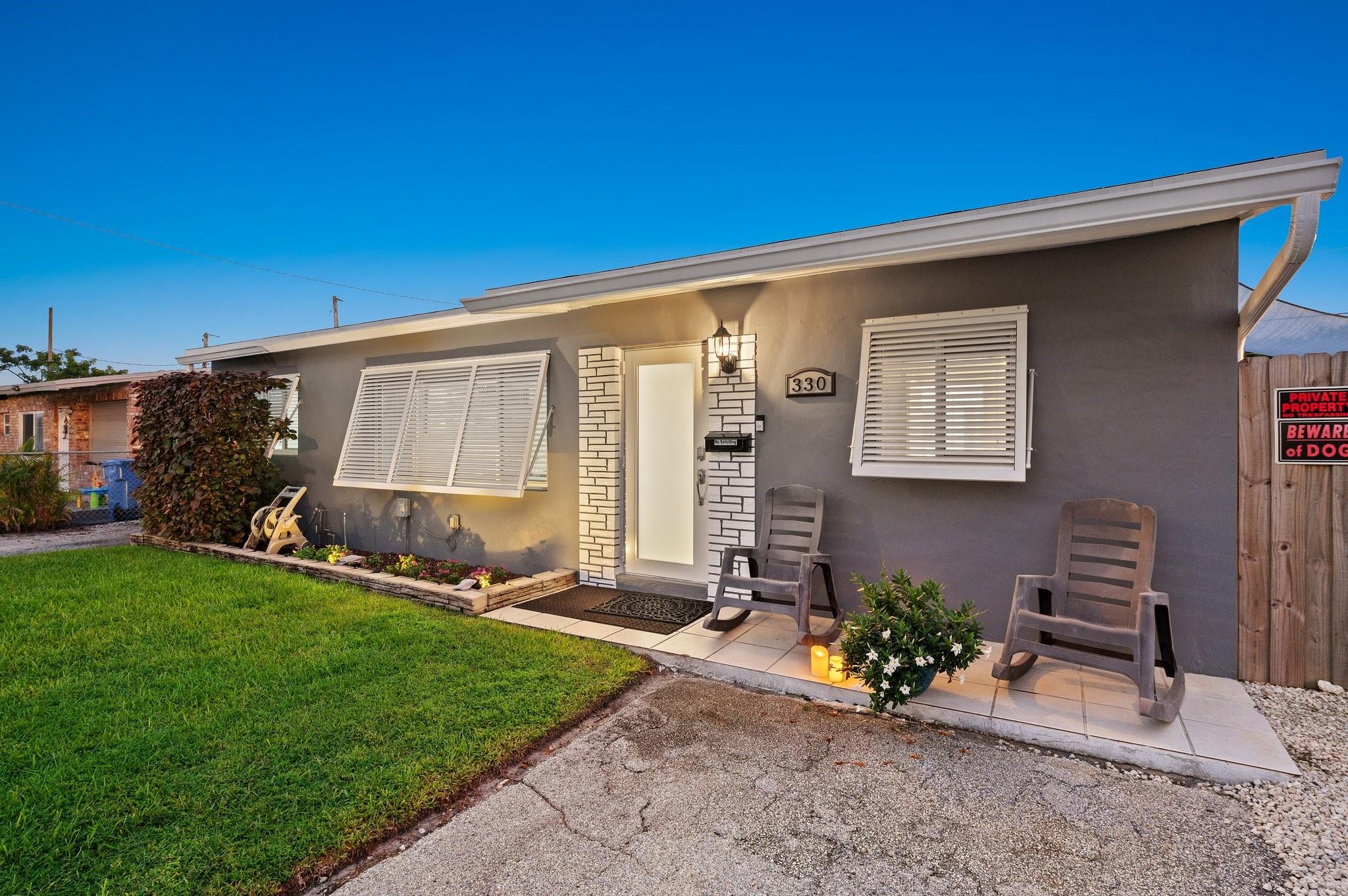 Welcome to 330 NE 60th Steet in Oakland Park.