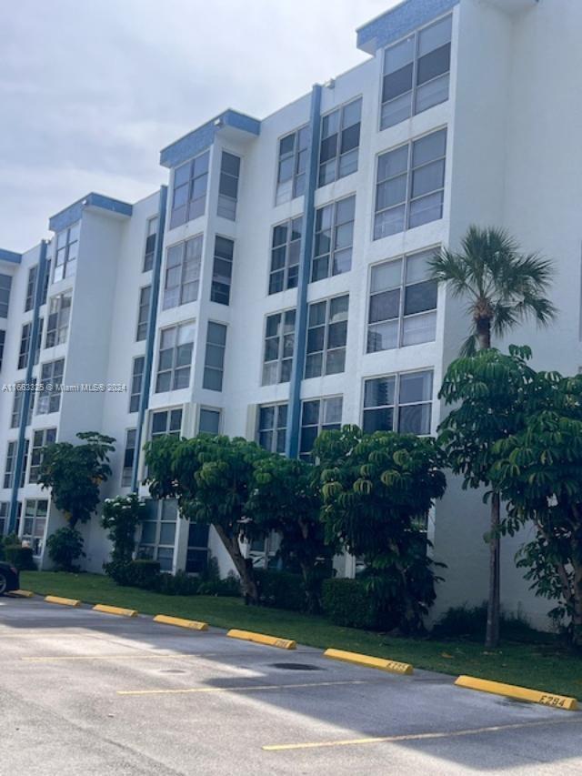 Avila Condo