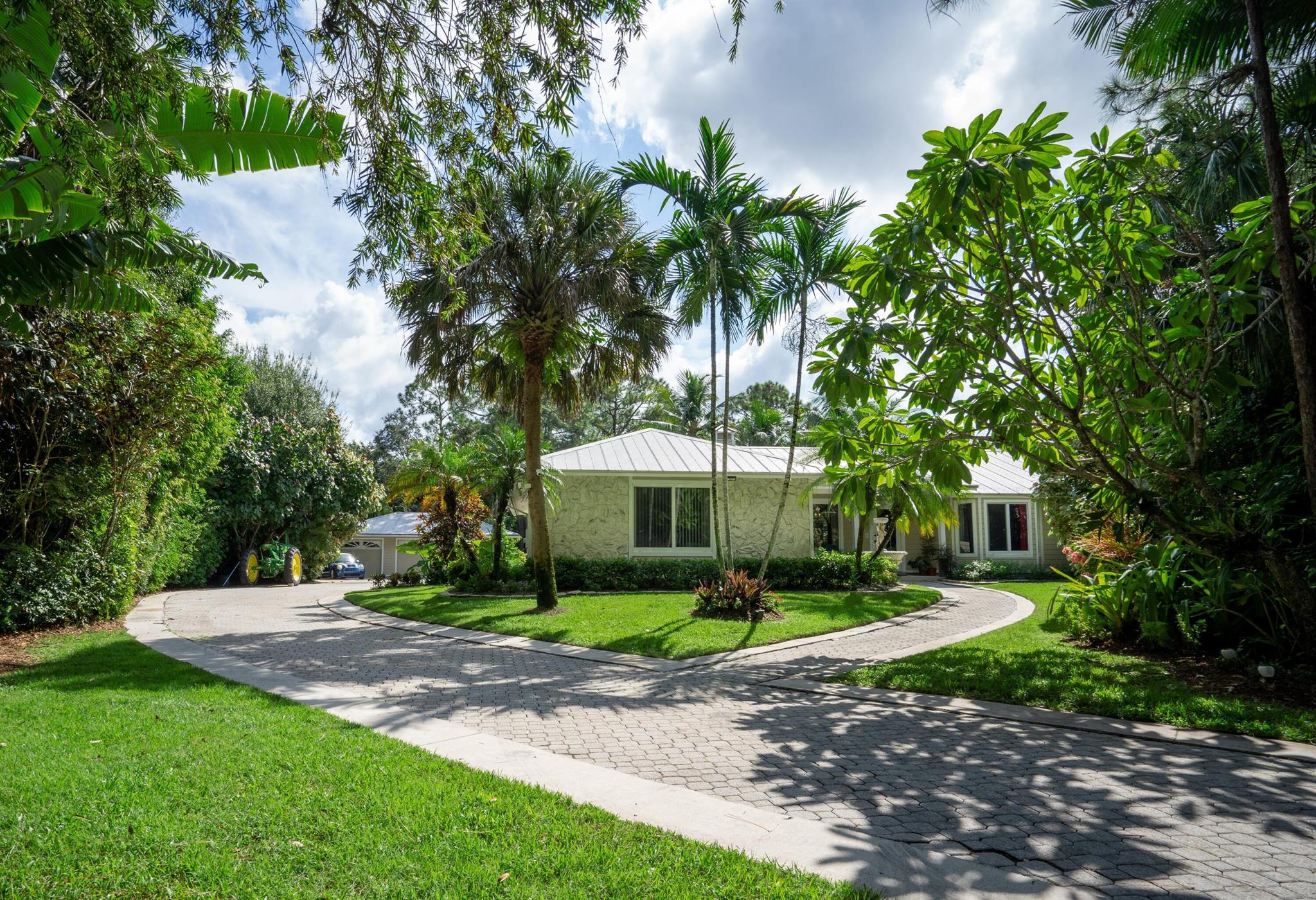 17732 Alexander Run Jupiter FL 33478 | R11023455