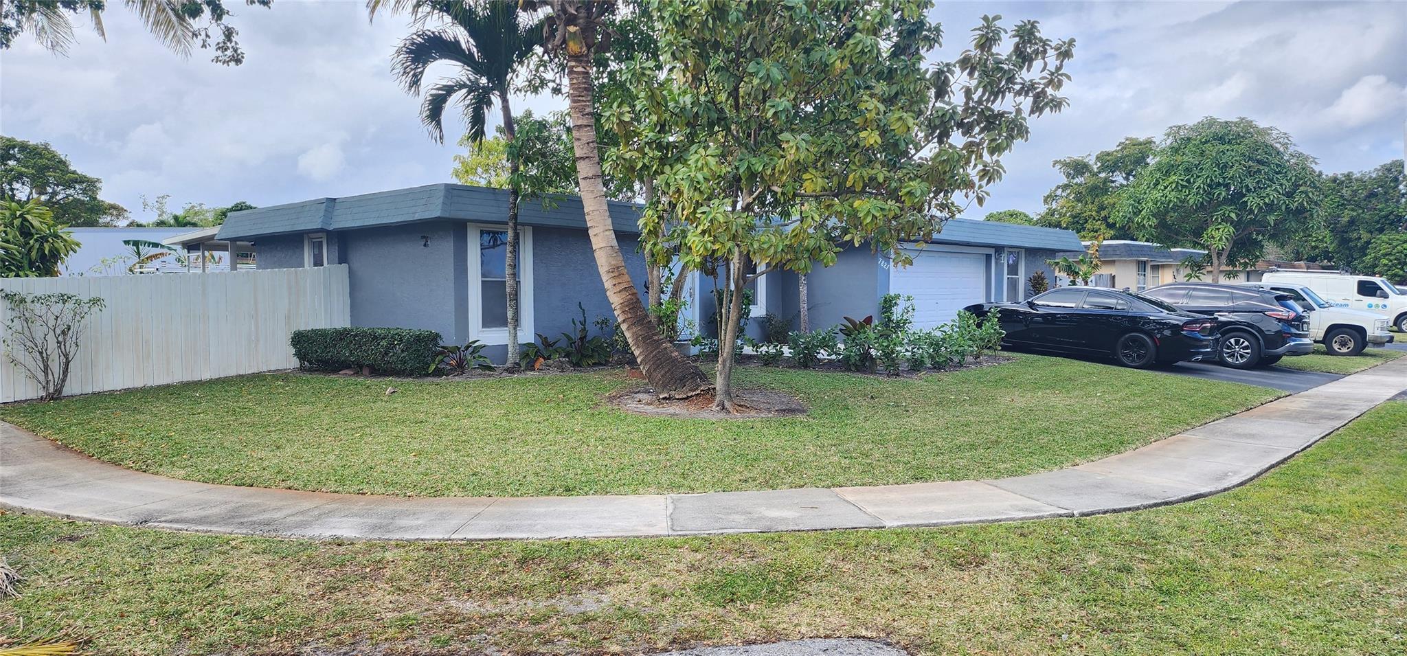 7821 Nw 68 Ave Tamarac FL 33321 | F10463216
